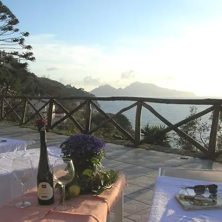 Villa Conca Verde Sleeps 10 Pool Air Con Wifi *